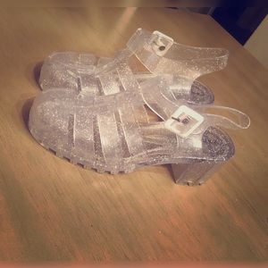 Jelly shoes